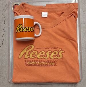 REESE'S Vintage Tee & Coffee Mug